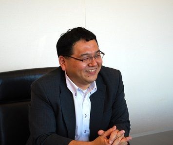 菅原 一雅氏