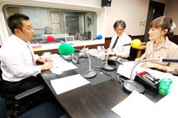 「マット安川のずばり勝負」スタジオ風景/マット安川、西村幸祐、加藤知華/前田せいめい撮影