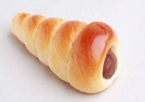 パッと見は西洋風のチョココロネ 渦巻きの向こうに見えたのは饅頭だった 食の安全 Jbpress