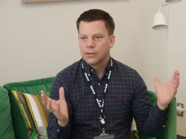 IKEA  BUSINESSマネジャー
アラン・マケンズィー氏
