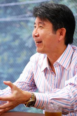 藤田康人氏／前田せいめい撮影