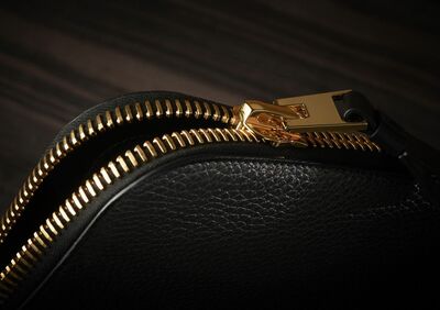 トムフォード ビッグジップ シボ革ボストントートバッグ 2777100000005503-2.jpg