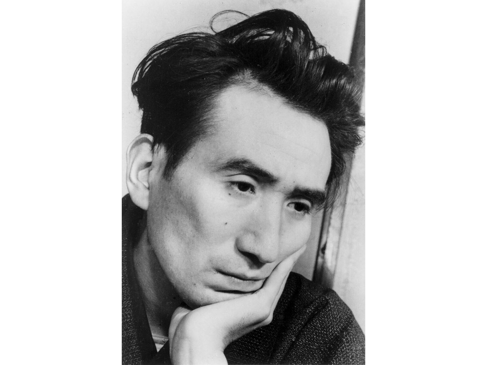 写真ギャラリー1枚め｜太宰治が芥川賞を獲りたかった理由、受賞してい