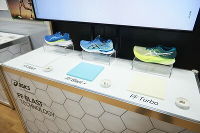 箱根駅伝ランナーを振り向かせたアシックスの「厚底シューズ」がさらに
