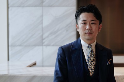 衝撃告白！フランスNo.1テーラー、鈴木健次郎の闘い（前編） モードと