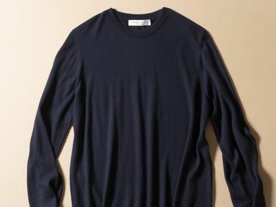 定番名品シリーズ】万能にして洒落感も兼備する「ハイゲージニット