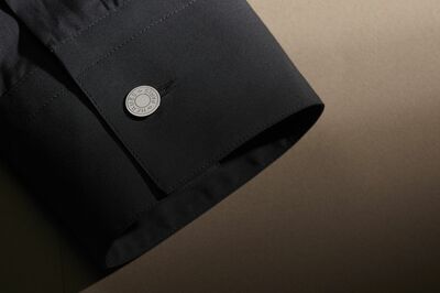 カジュアルからエレガンスまで着こなせる、万能シャツを獲得せよ