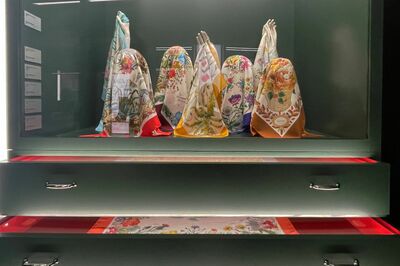 世界巡回展「GUCCI COSMOS」京都で開幕。ブランド好きでなくても見る