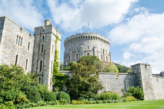 英国最大で最古にして女王のホーム・ウィンザー城 世界の美しい