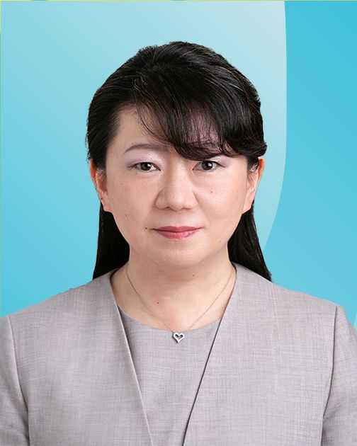 二村 真理子